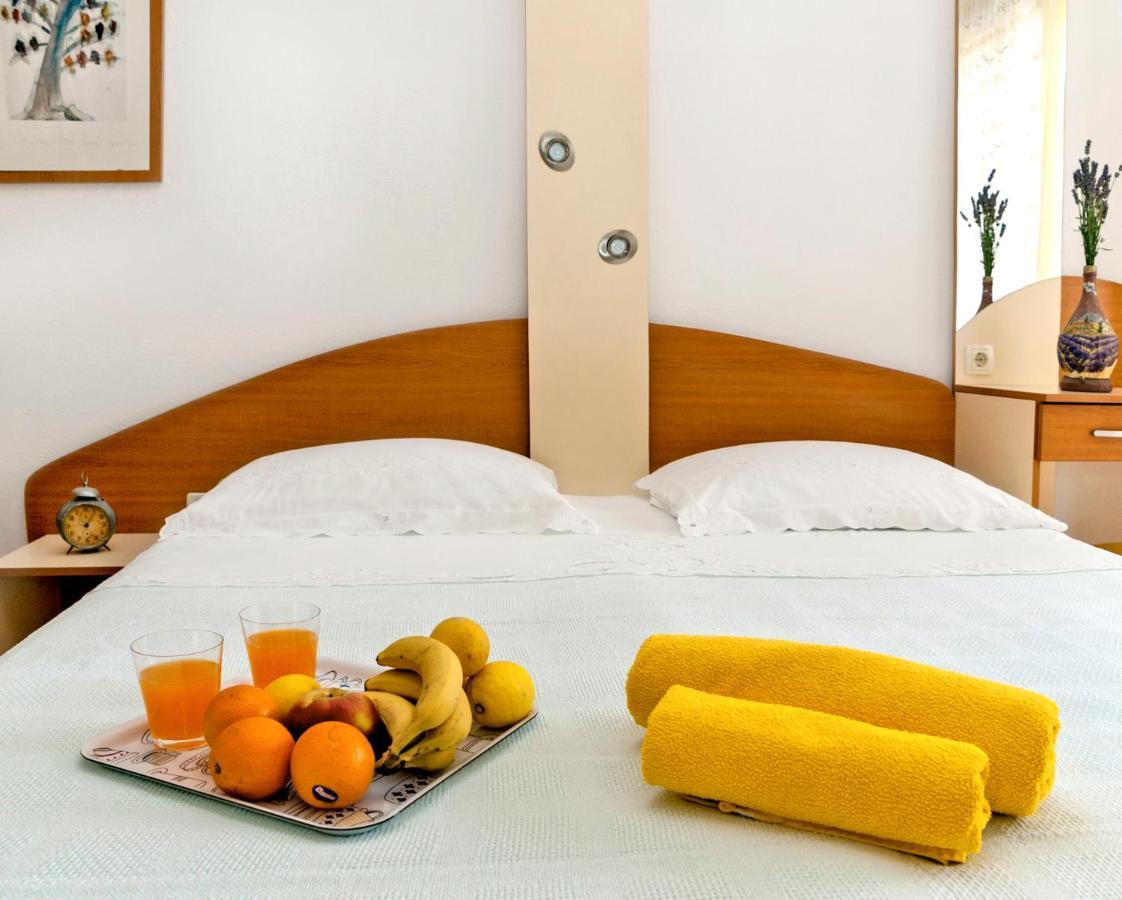 Apartmani Ines Drasnice Exteriör bild