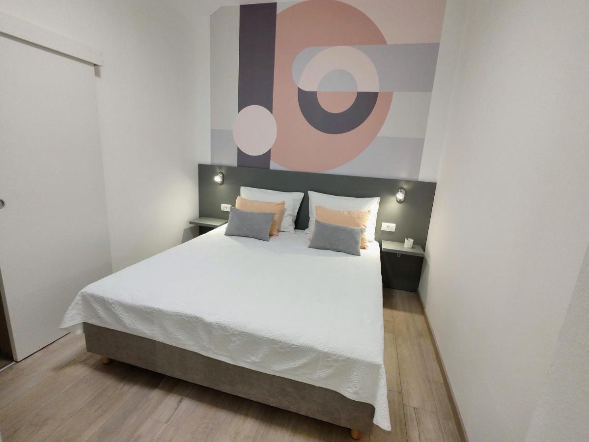 Apartmani Ines Drasnice Exteriör bild