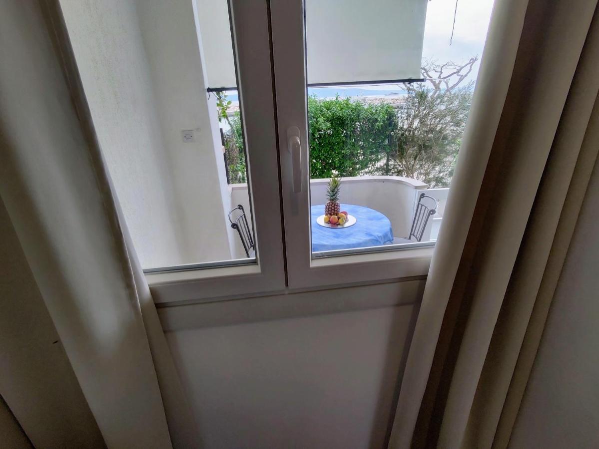 Apartmani Ines Drasnice Exteriör bild