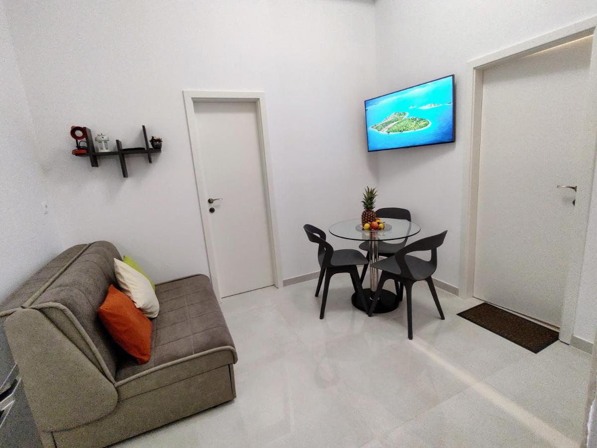 Apartmani Ines Drasnice Exteriör bild